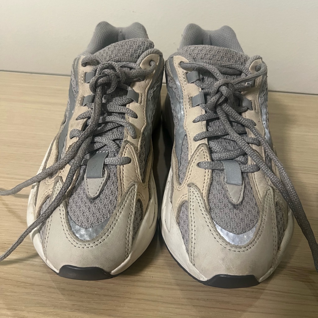 Yeezy Adidas 700 Sneakers
